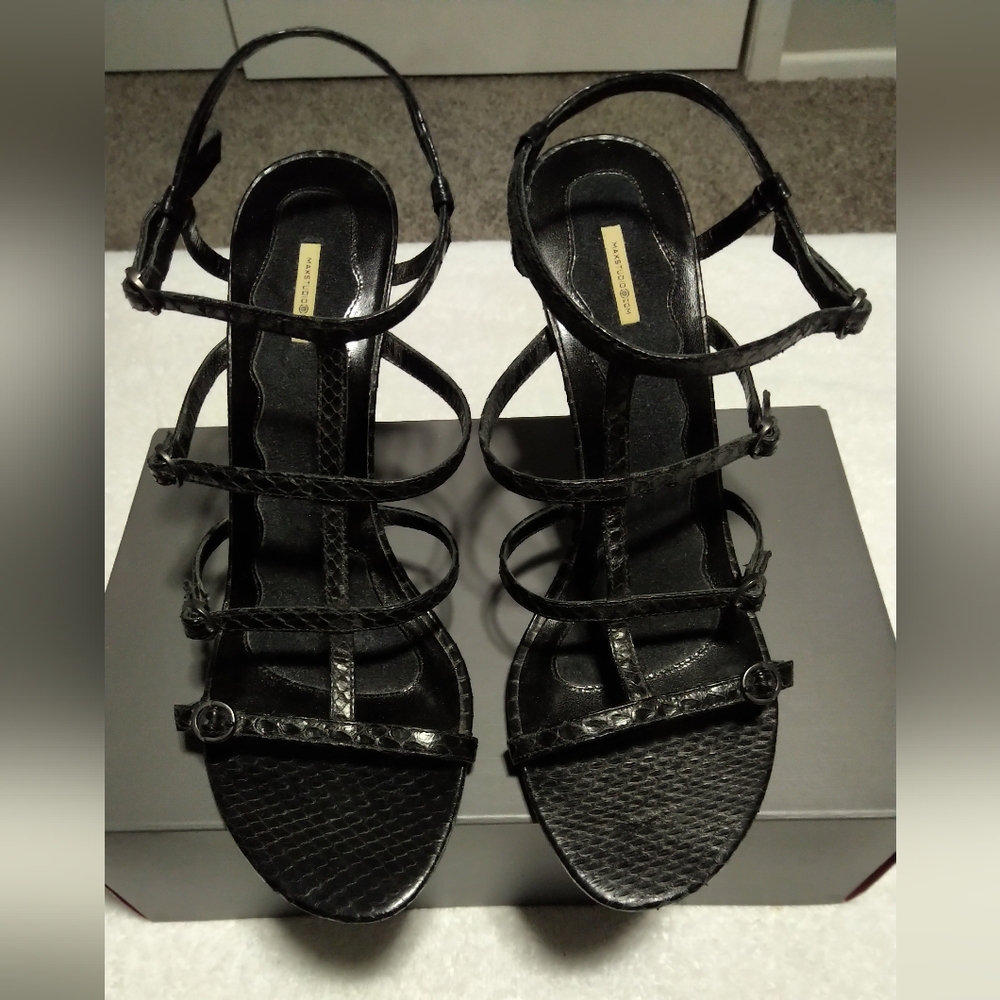 Max Studio Heels
